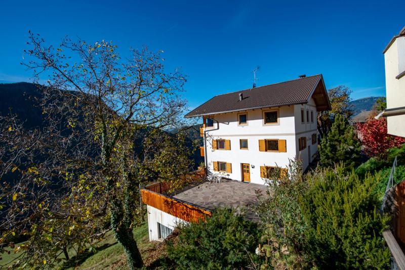 Appartment Kirch Neuhaus Laion Buitenkant foto