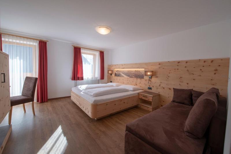 Appartment Kirch Neuhaus Laion Buitenkant foto